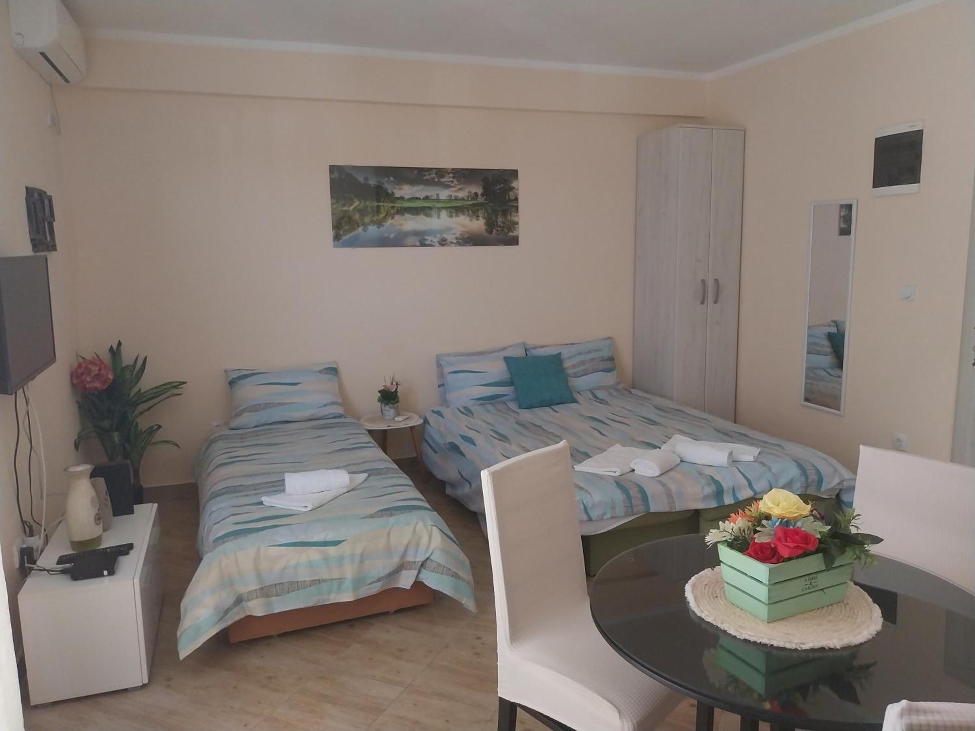Apartments M&T Tivat Eksteriør billede