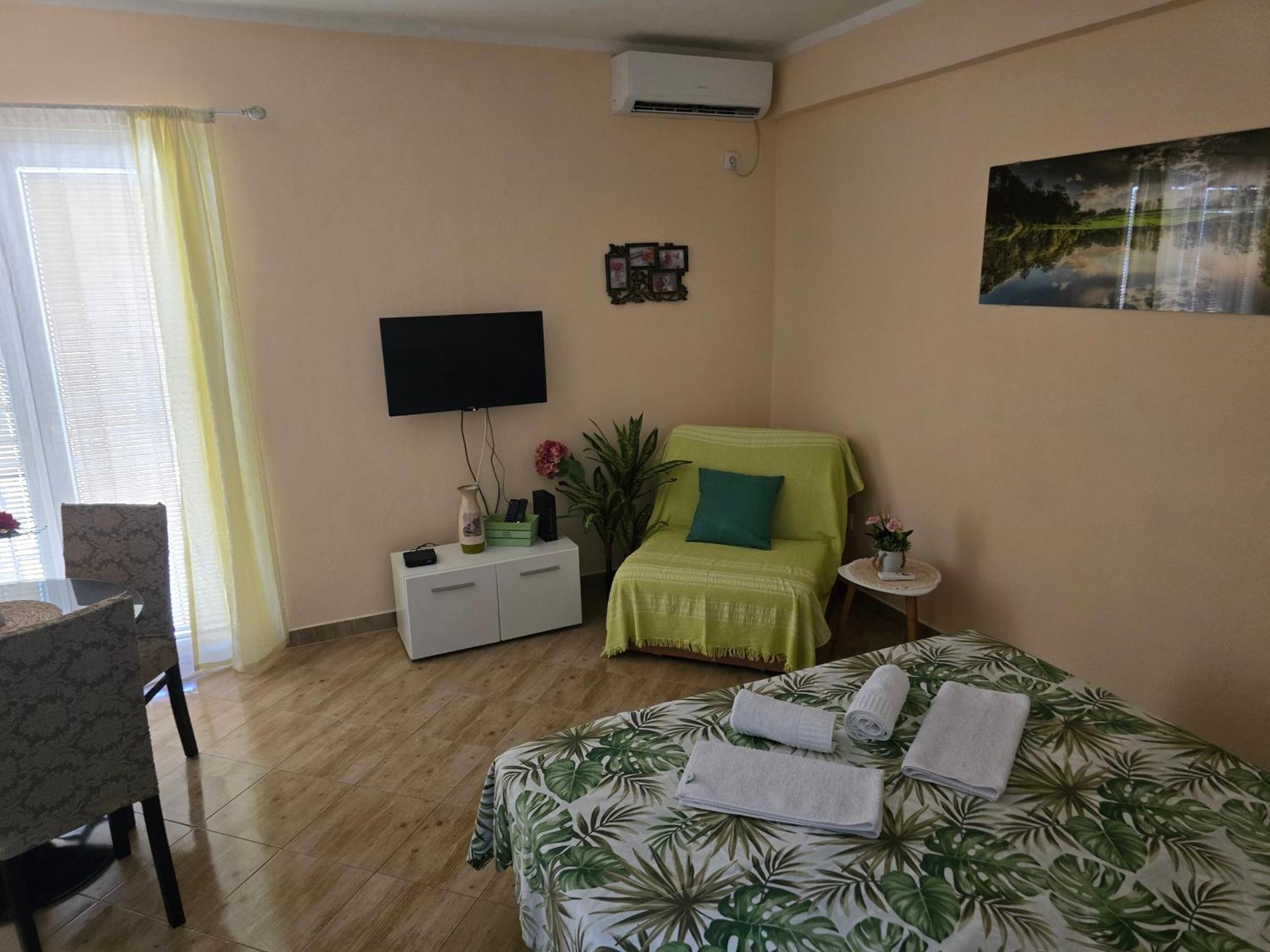 Apartments M&T Tivat Eksteriør billede